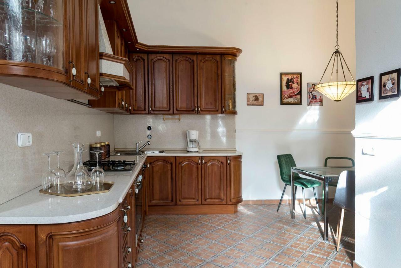 Central Apartman Βουδαπέστη Εξωτερικό φωτογραφία